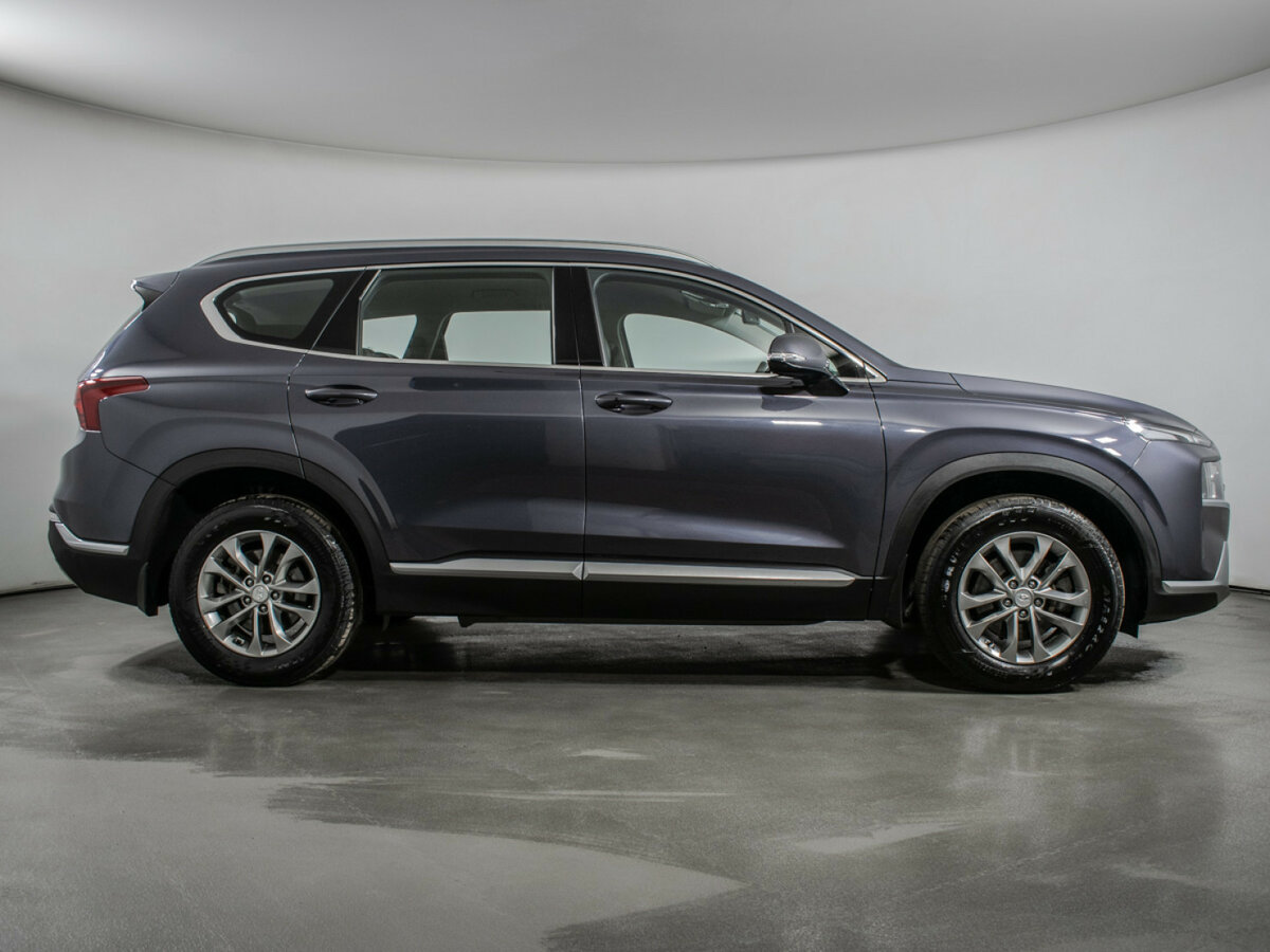 Hyundai Santa Fe с пробегом — 2021 год. Фото: #3