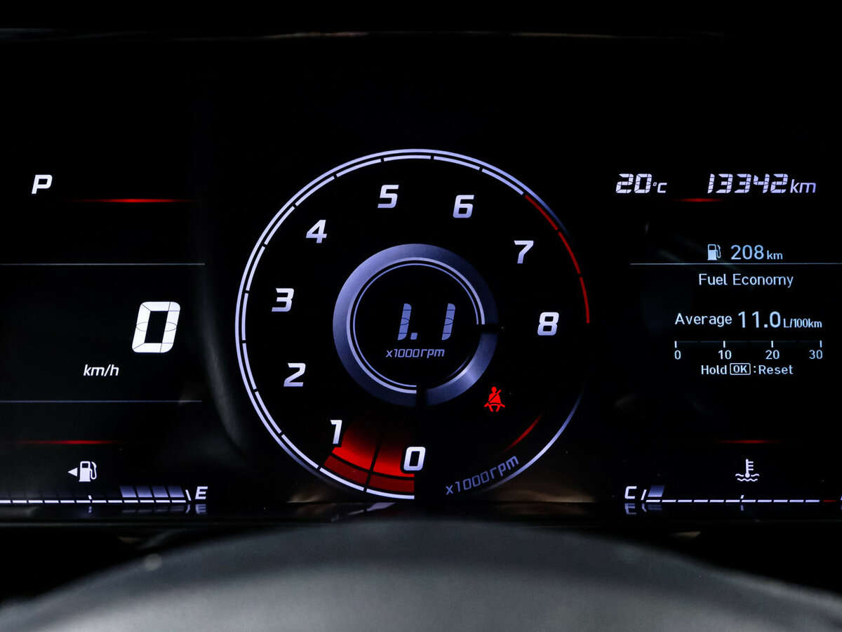 Hyundai Elantra с пробегом — 2023 год. Фото: #10