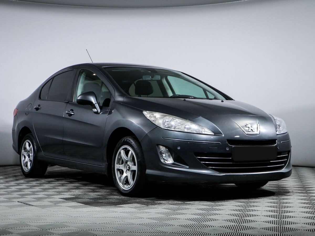 Peugeot 408 с пробегом — 2012 год. Фото: #2