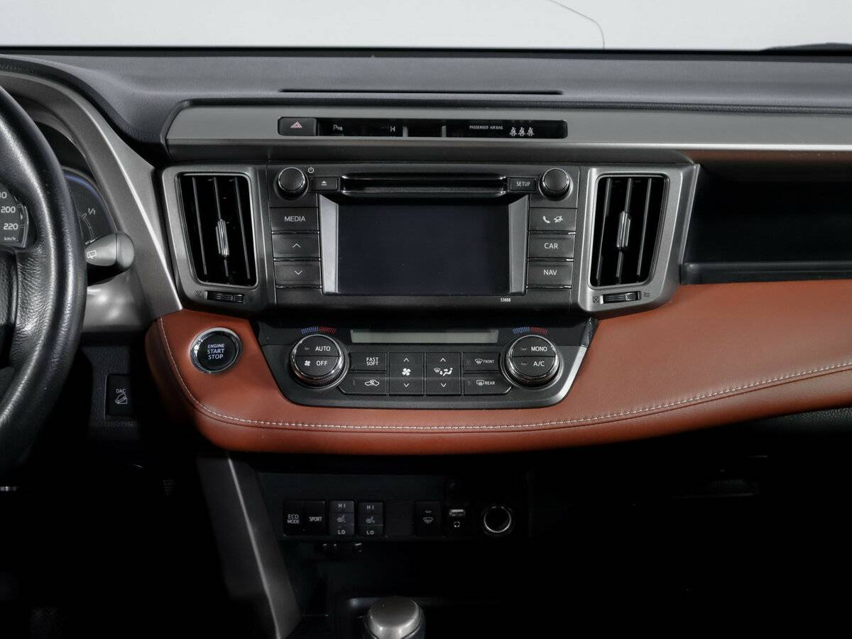 Toyota RAV4 с пробегом — 2013 год. Фото: #12