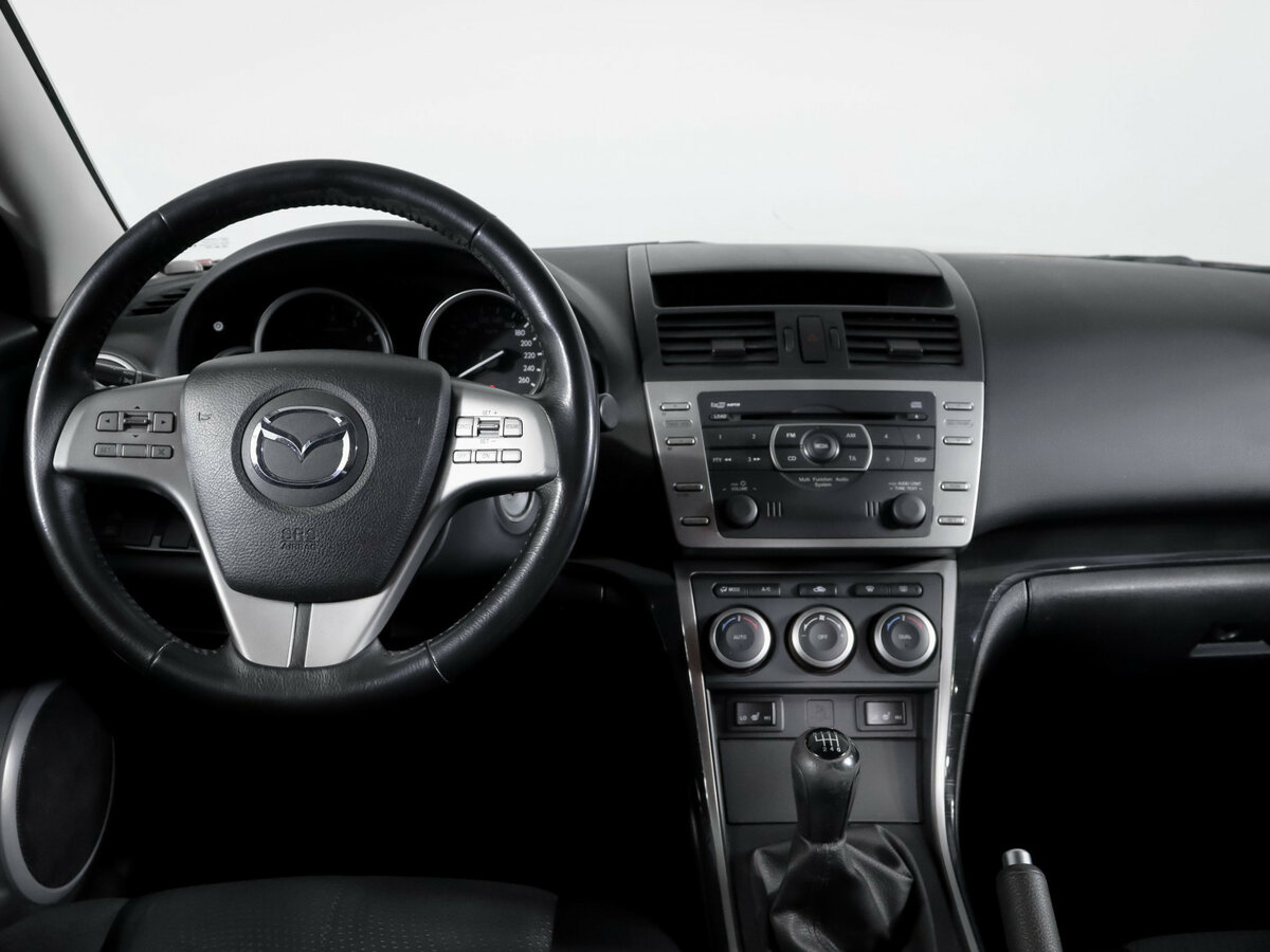 Mazda 6 с пробегом — 2008 год. Фото: #9