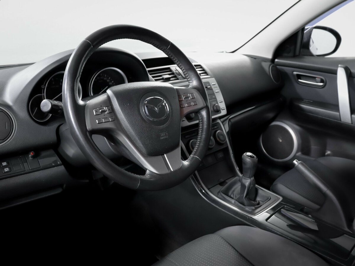 Mazda 6 с пробегом — 2008 год. Фото: #10