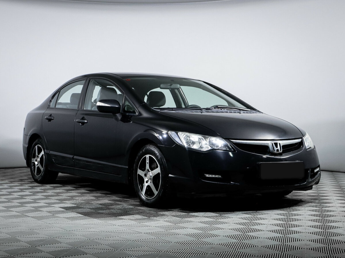 Honda Civic с пробегом — 2007 год. Фото: #2