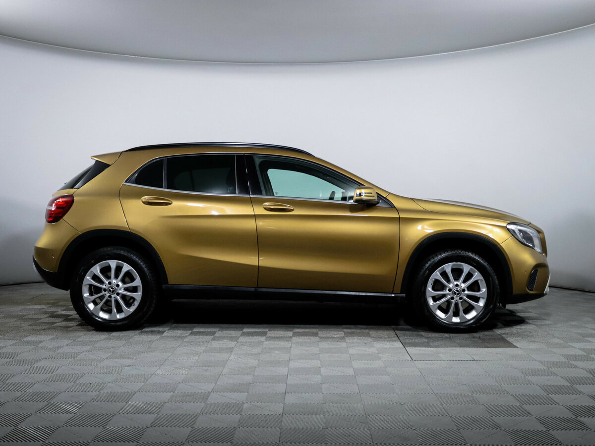 Mercedes-Benz GLA с пробегом — 2017 год. Фото: #3
