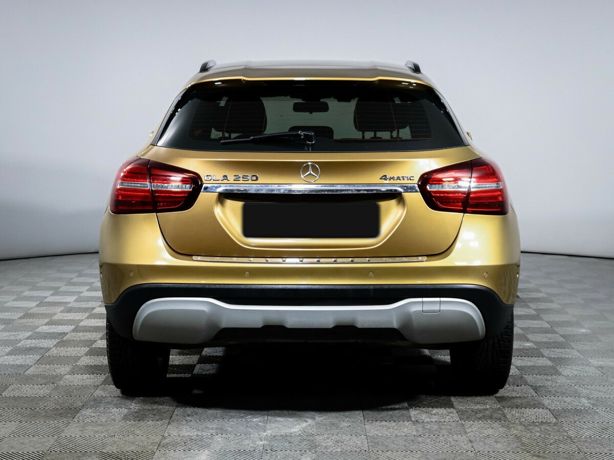 Mercedes-Benz GLA с пробегом — 2017 год. Фото: #5