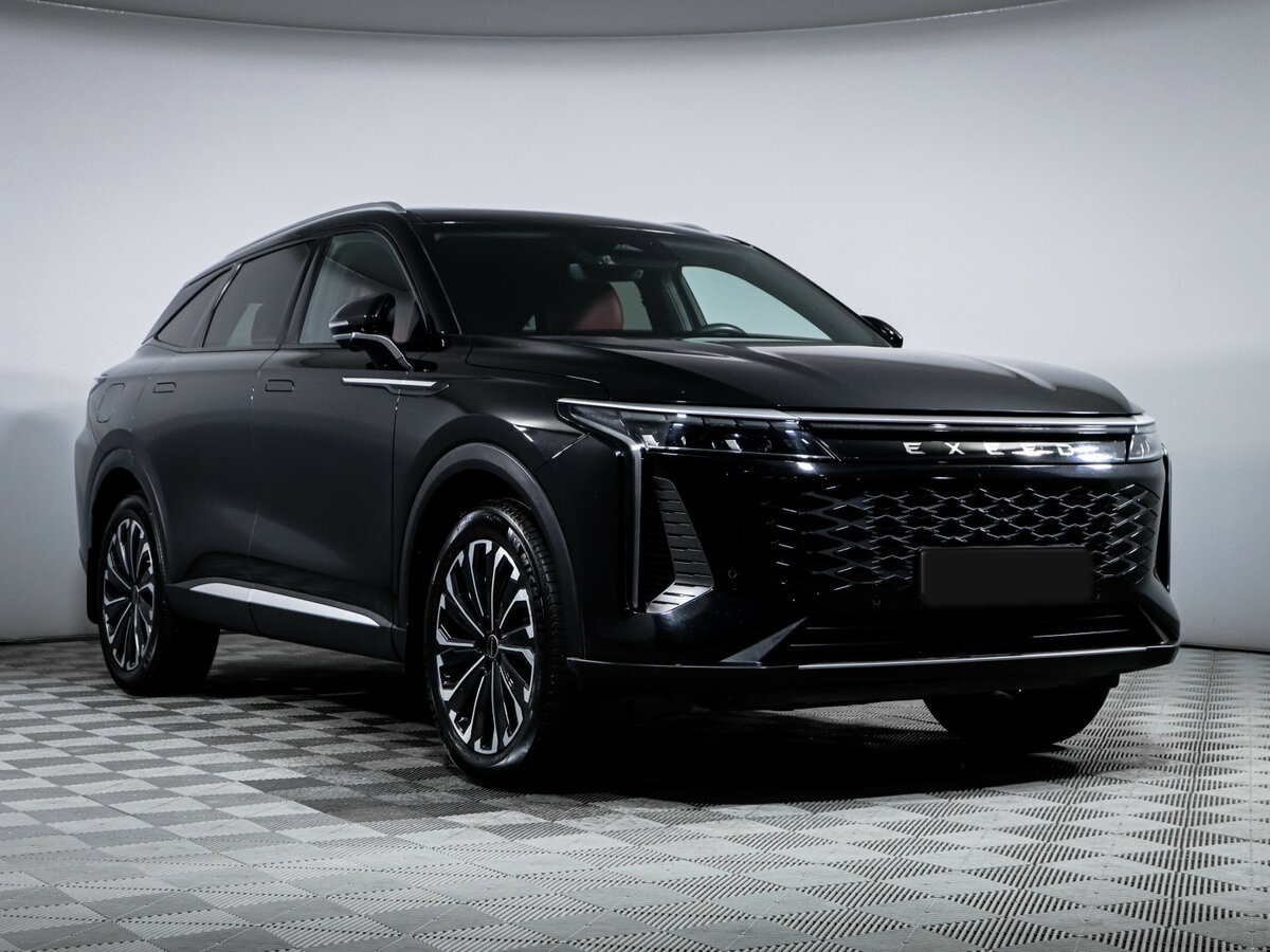 EXEED RX с пробегом — 2023 год. Фото: #2