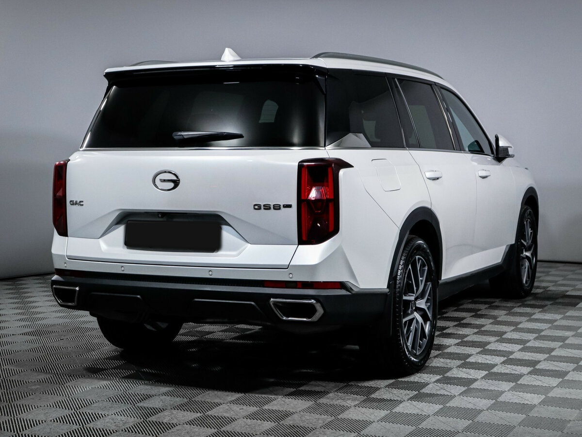 GAC GS8 с пробегом — 2023 год. Фото: #3
