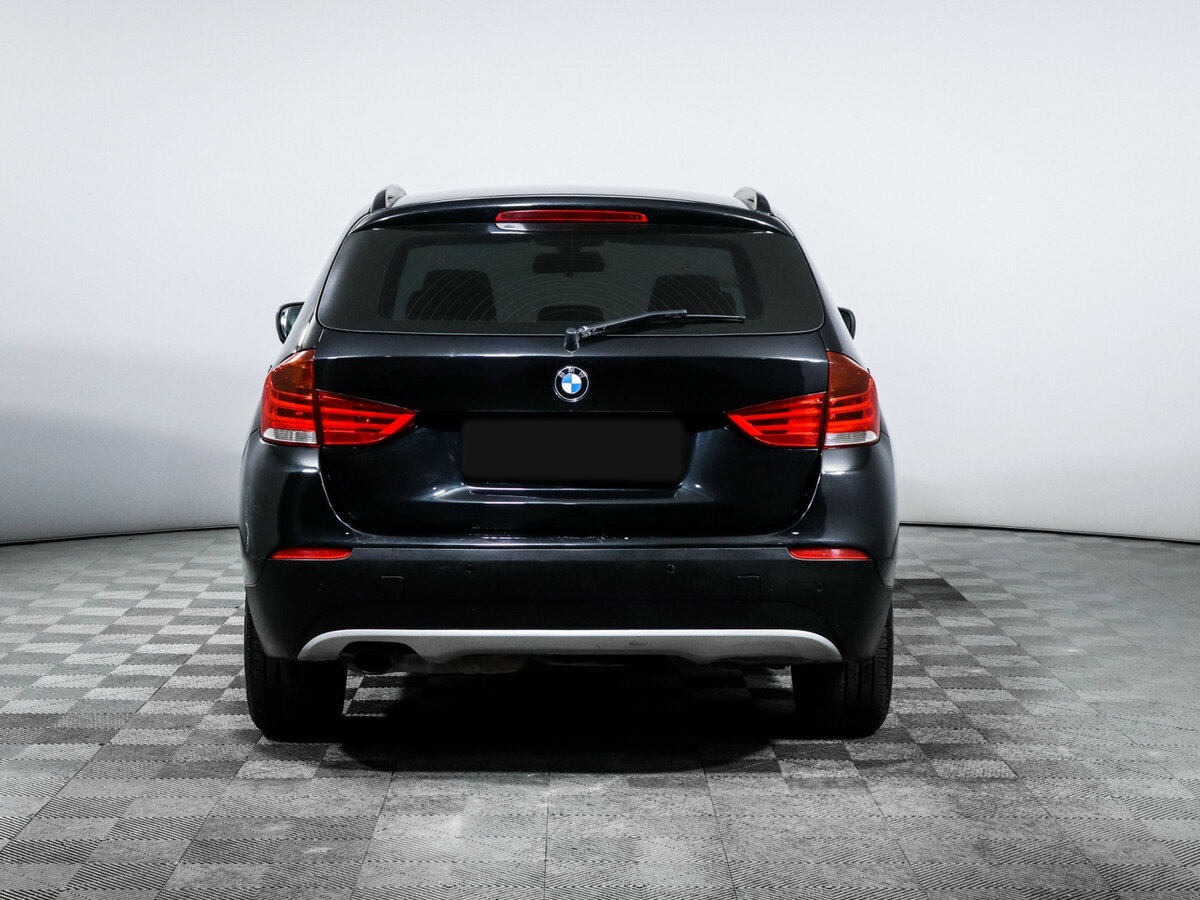 BMW X1 с пробегом — 2010 год. Фото: #5