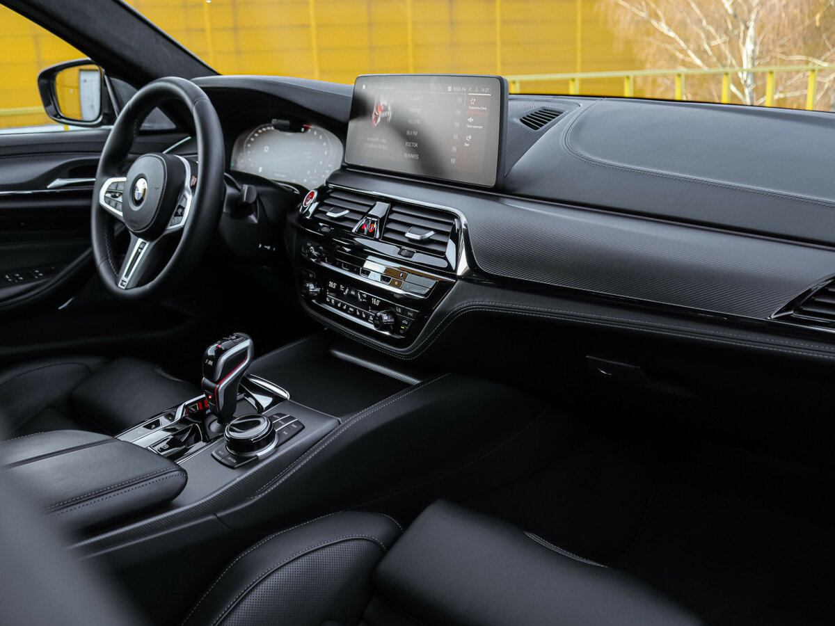 BMW M5 с пробегом — 2021 год. Фото: #6