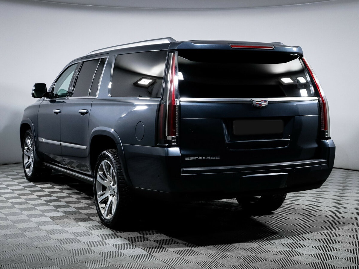 Cadillac Escalade с пробегом — 2019 год. Фото: #6