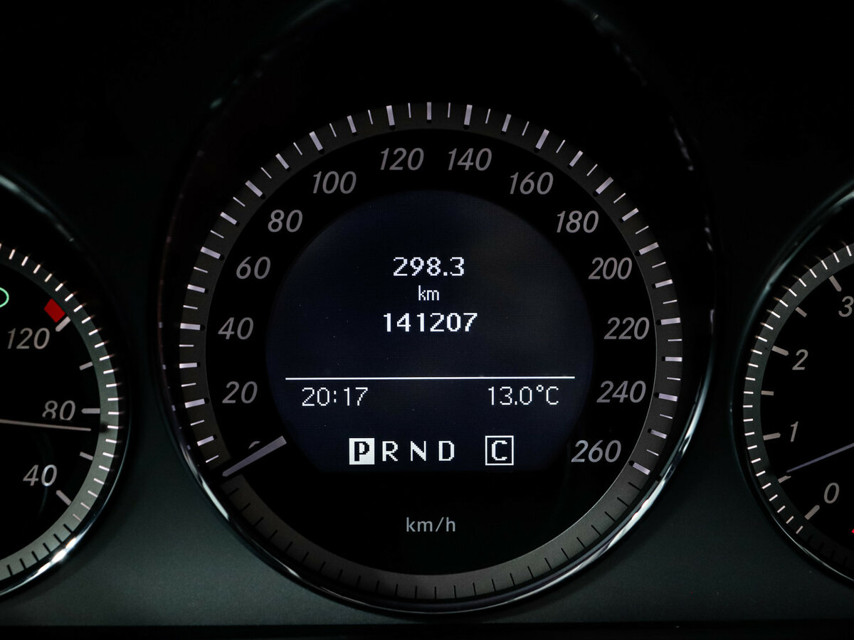 Mercedes-Benz C-Класс с пробегом — 2009 год. Фото: #8