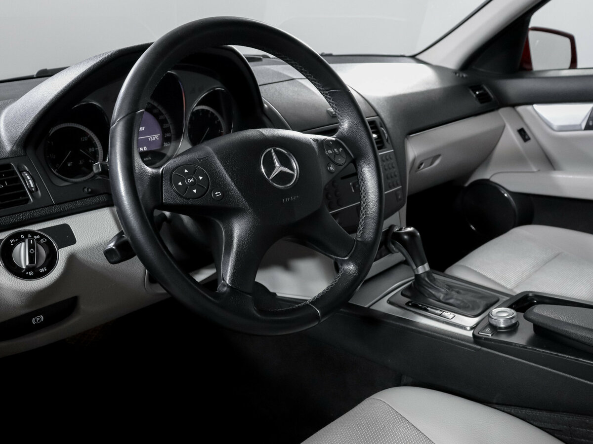 Mercedes-Benz C-Класс с пробегом — 2009 год. Фото: #11