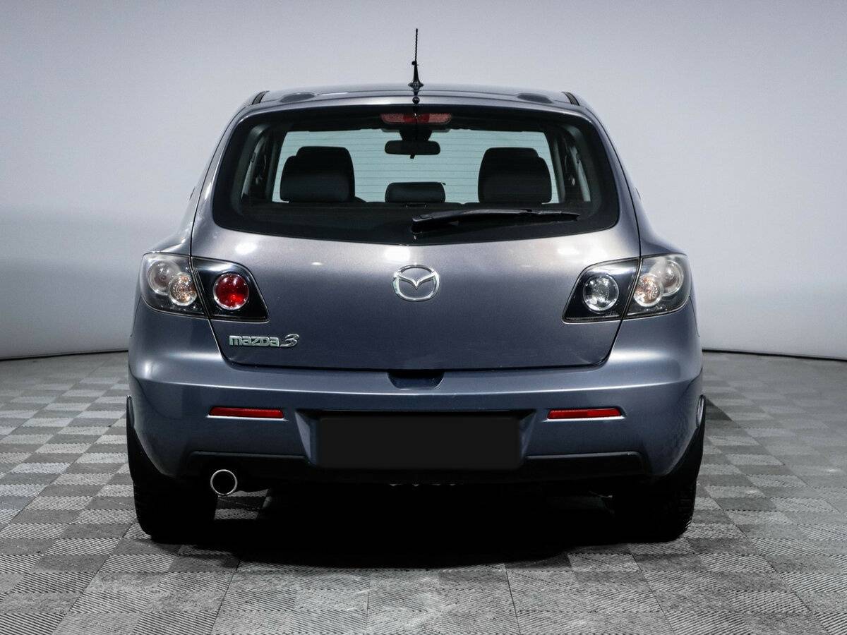 Mazda 3 с пробегом — 2007 год. Фото: #3