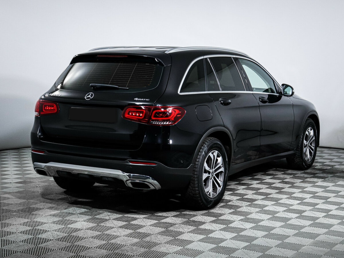 Mercedes-Benz GLC с пробегом — 2021 год. Фото: #3