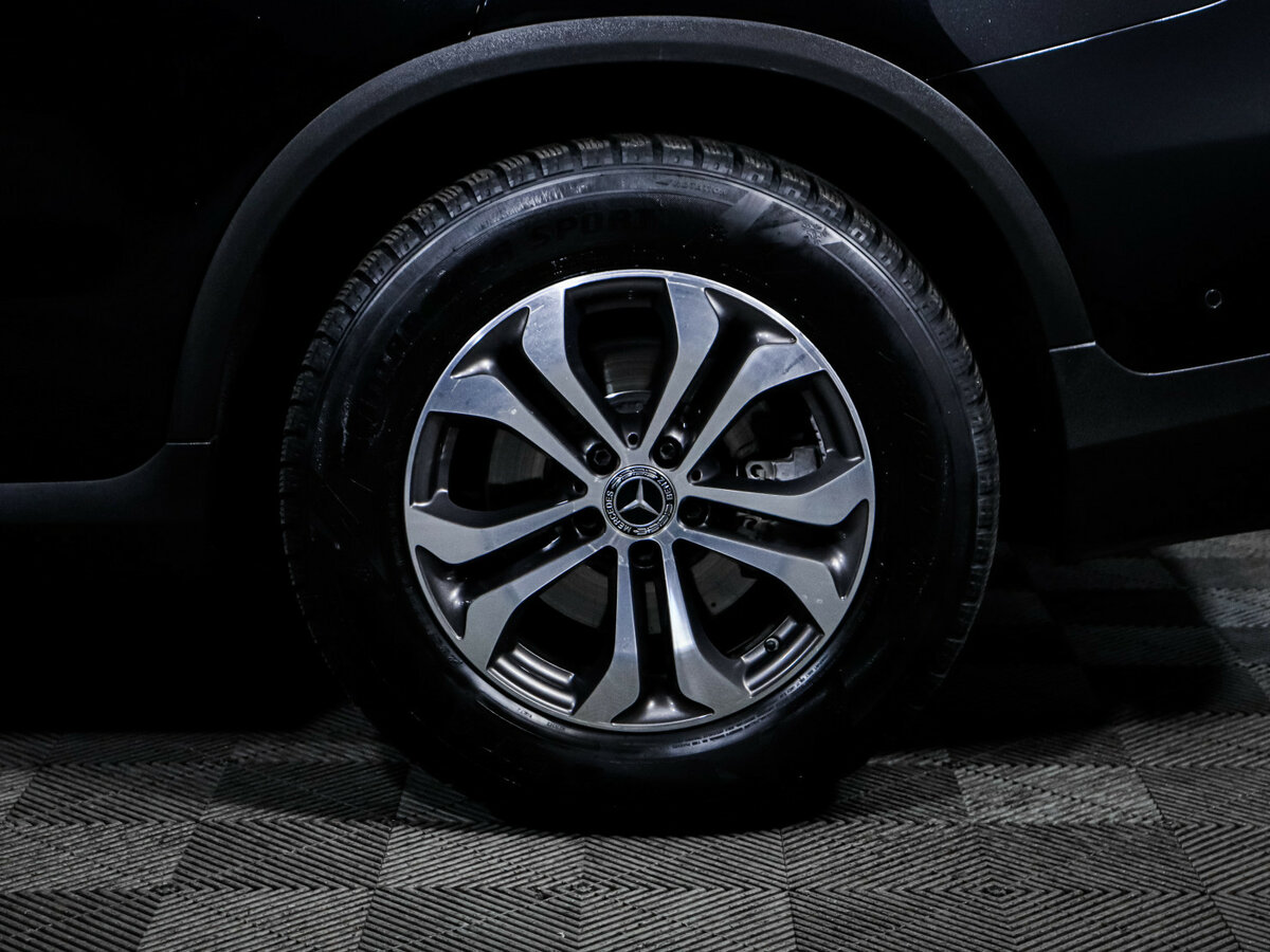 Mercedes-Benz GLC с пробегом — 2021 год. Фото: #11