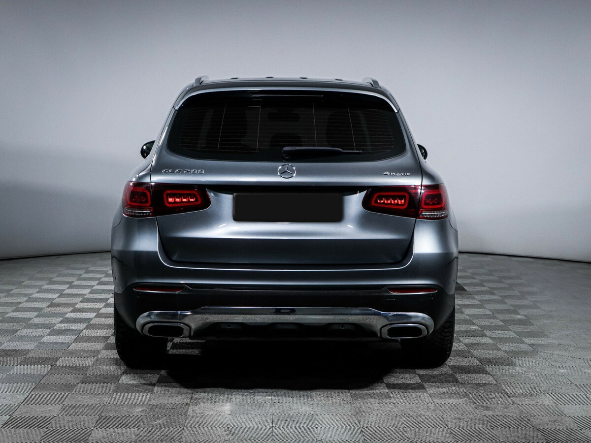 Mercedes-Benz GLC с пробегом — 2021 год. Фото: #4
