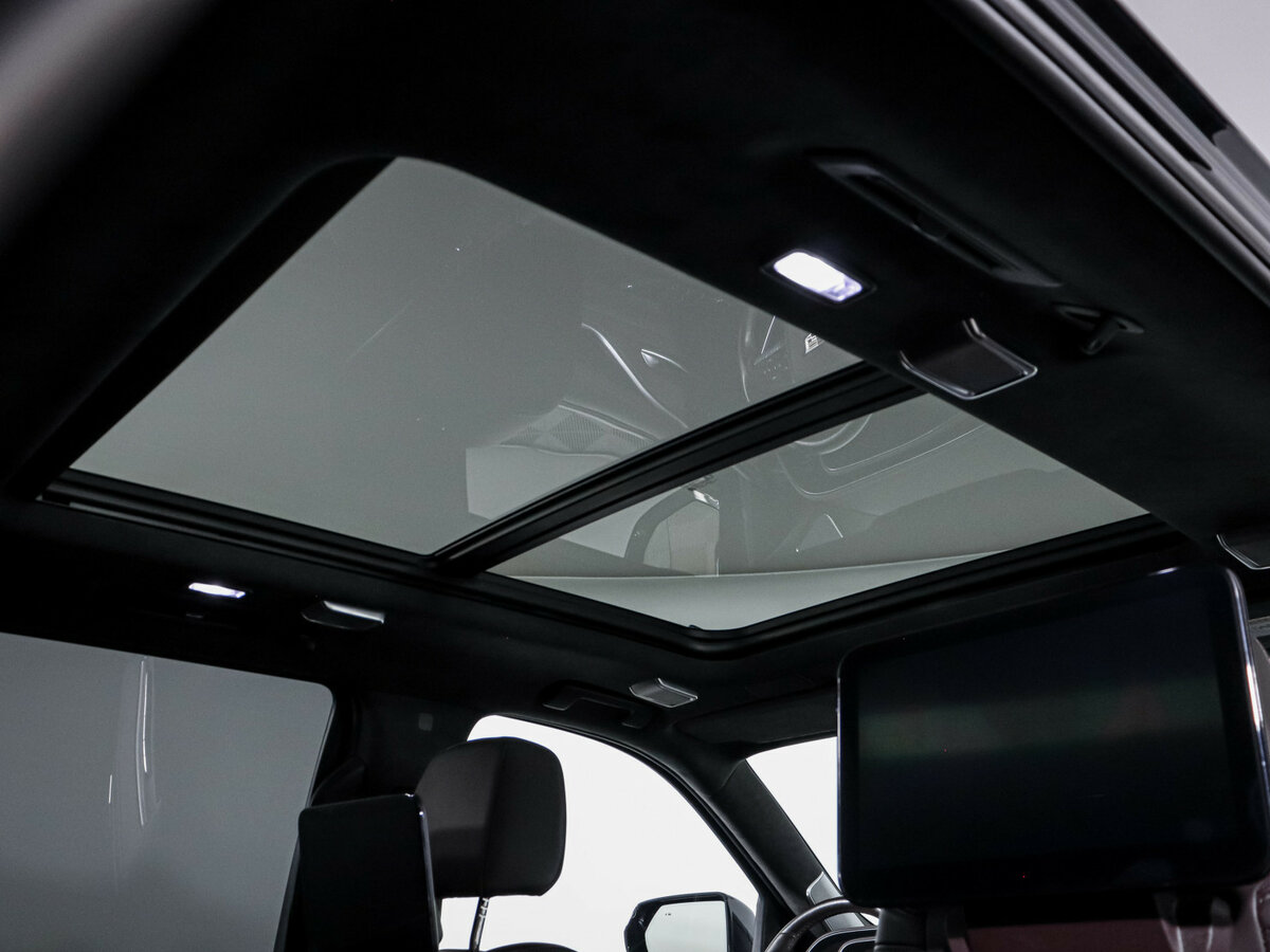 Cadillac Escalade с пробегом — 2022 год. Фото: #13