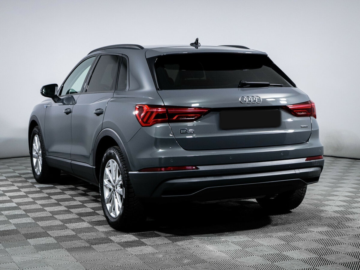 Audi Q3 с пробегом — 2021 год. Фото: #6
