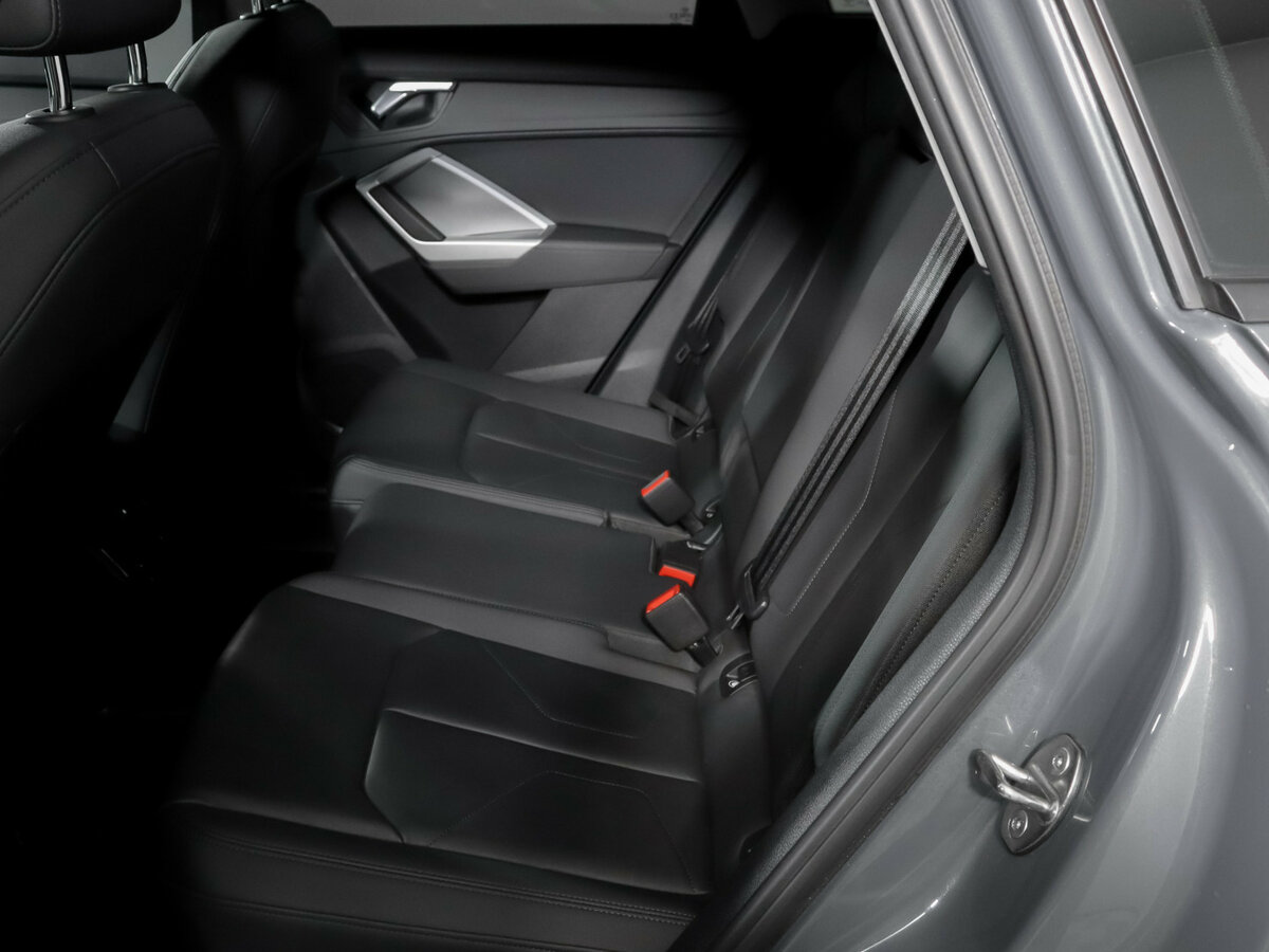 Audi Q3 с пробегом — 2021 год. Фото: #9