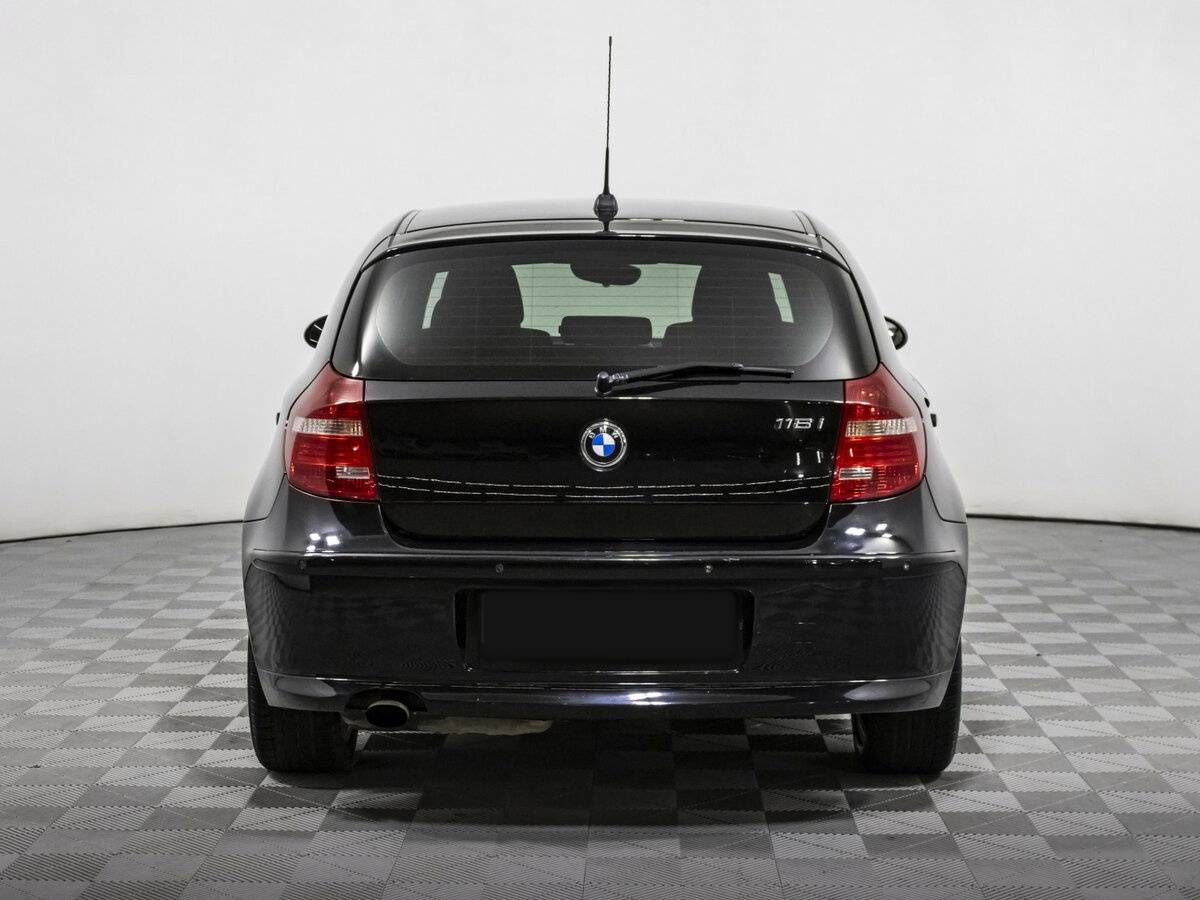 BMW 1 серии с пробегом — 2008 год. Фото: #4