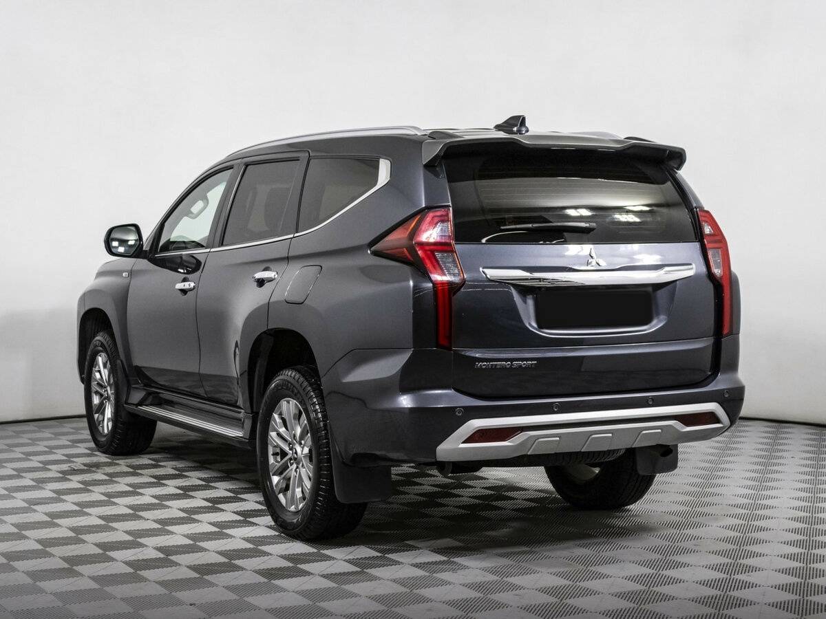 Mitsubishi Montero Sport с пробегом — 2022 год. Фото: #5