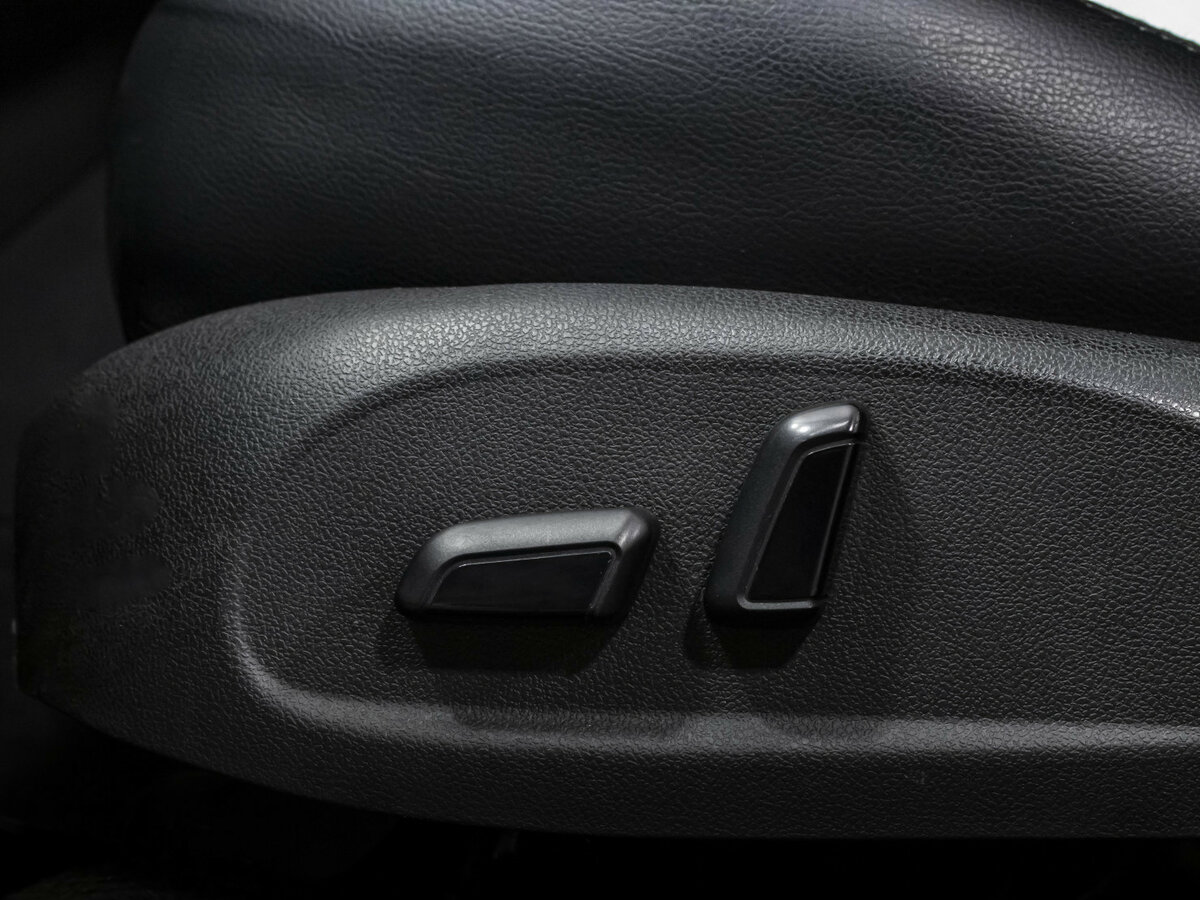 Mitsubishi Montero Sport с пробегом — 2022 год. Фото: #16