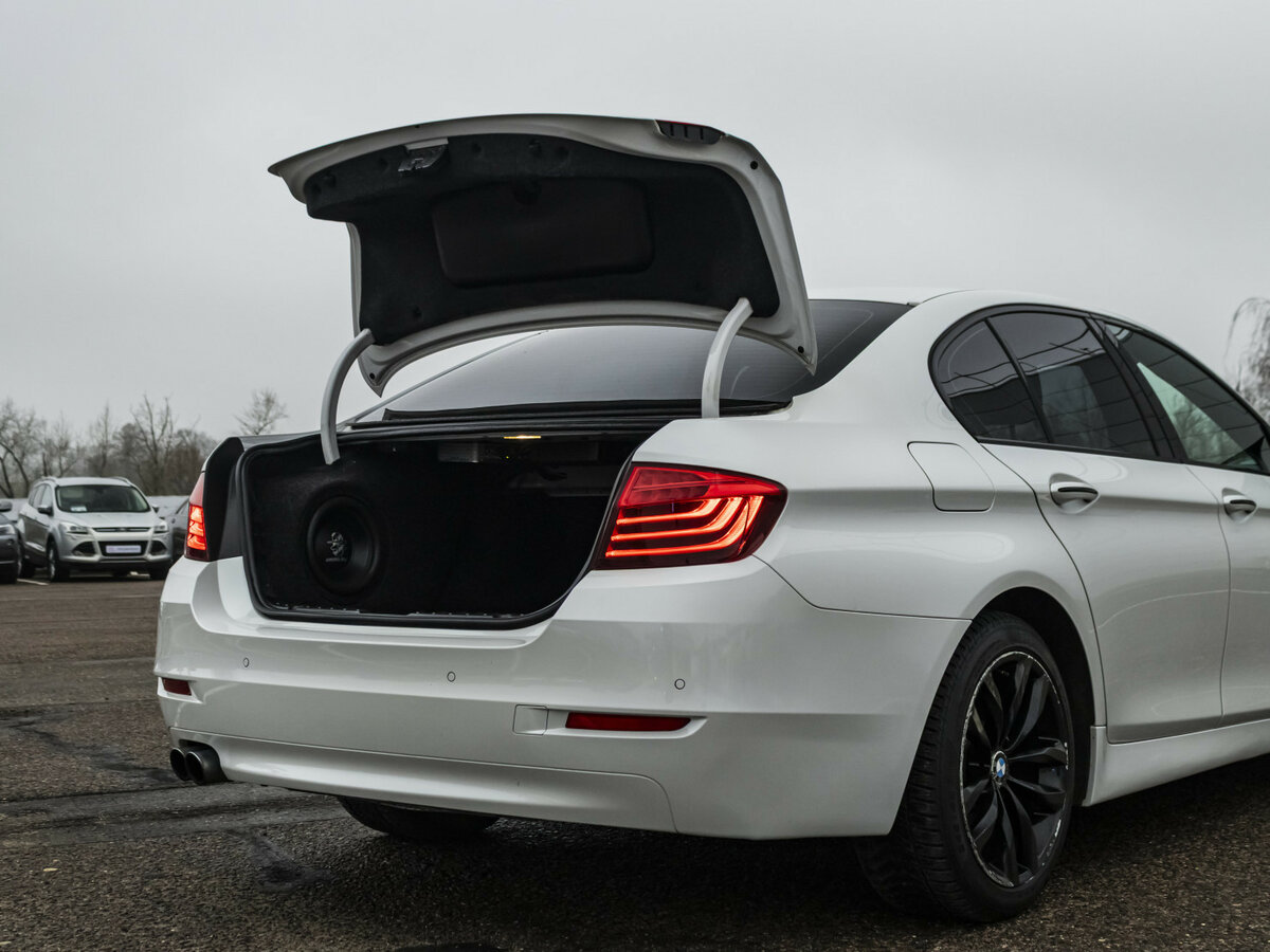 BMW 5 серии с пробегом — 2015 год. Фото: #18