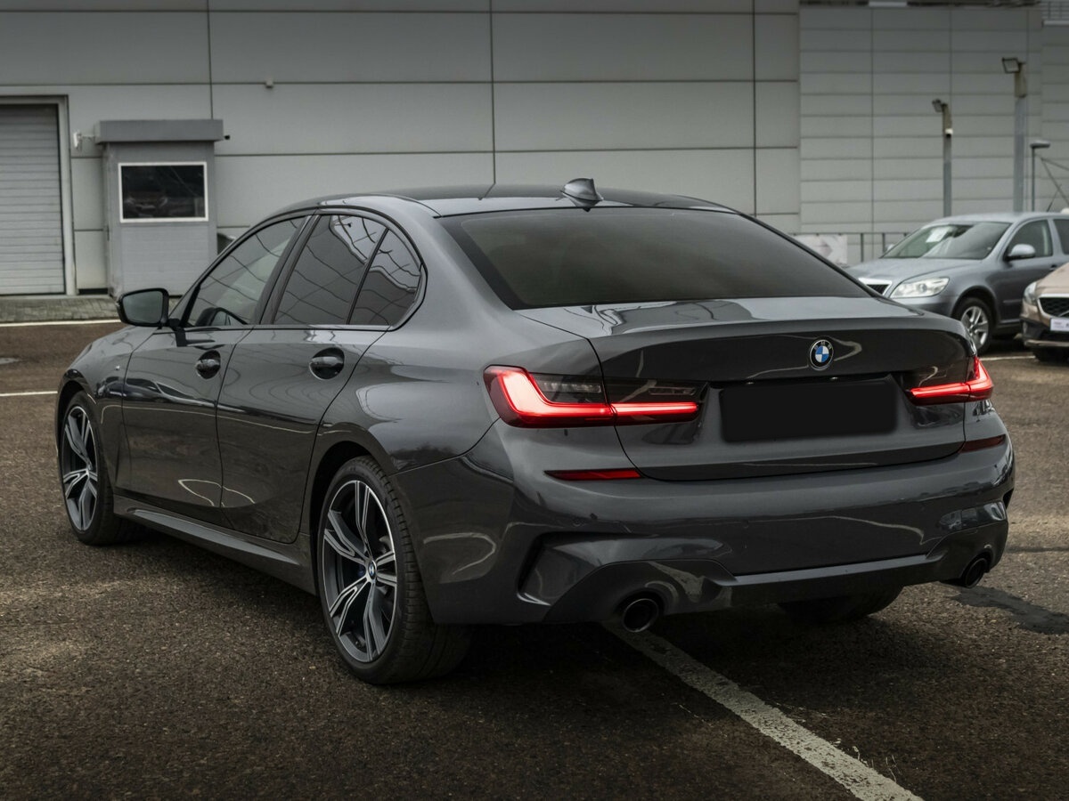 BMW 3 серии с пробегом — 2019 год. Фото: #7