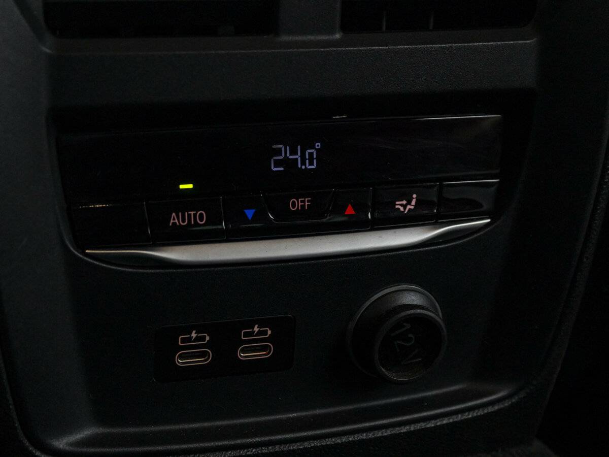 BMW 3 серии с пробегом — 2019 год. Фото: #18