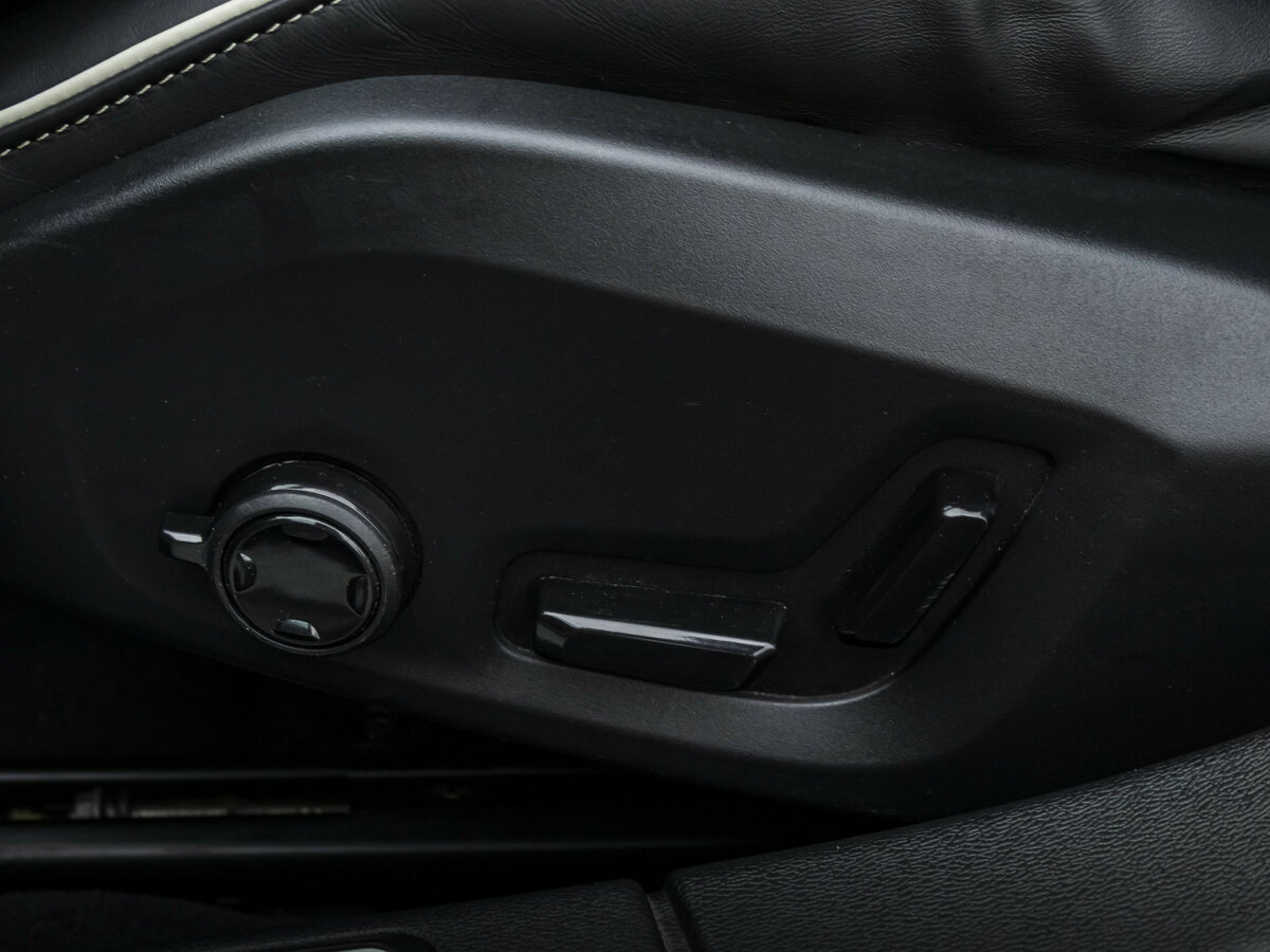 Volvo S60 с пробегом — 2019 год. Фото: #17