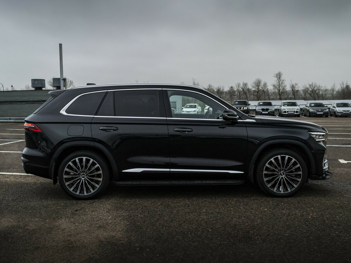 Geely Monjaro с пробегом — 2025 год. Фото: #3