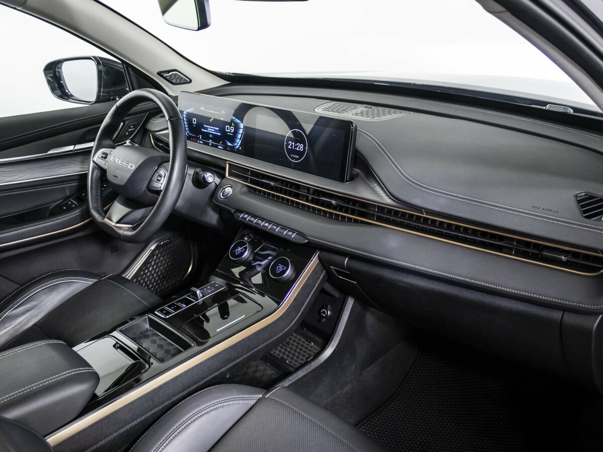 EXEED LX с пробегом — 2023 год. Фото: #6