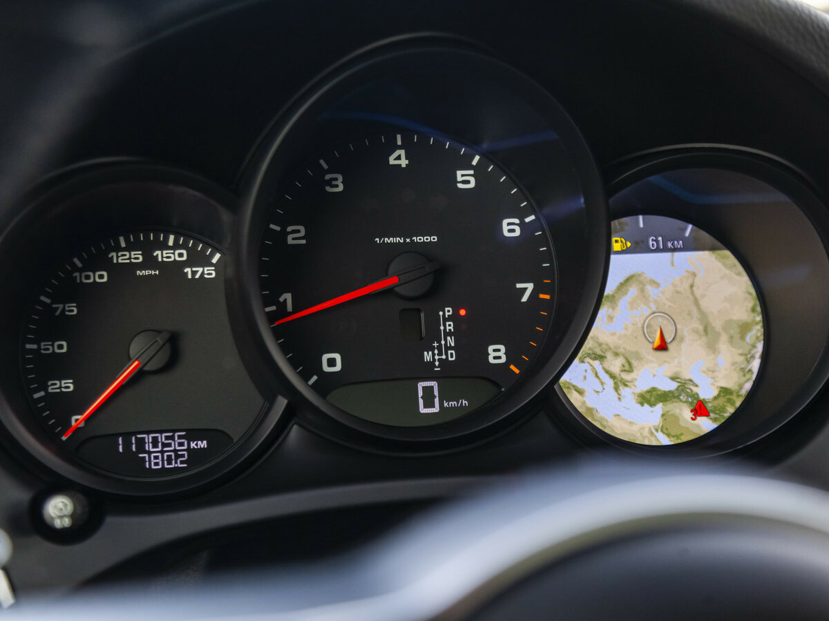 Porsche Macan с пробегом — 2021 год. Фото: #12