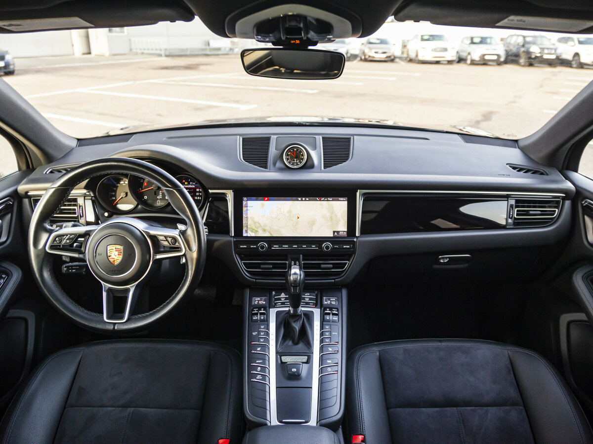 Porsche Macan с пробегом — 2021 год. Фото: #13