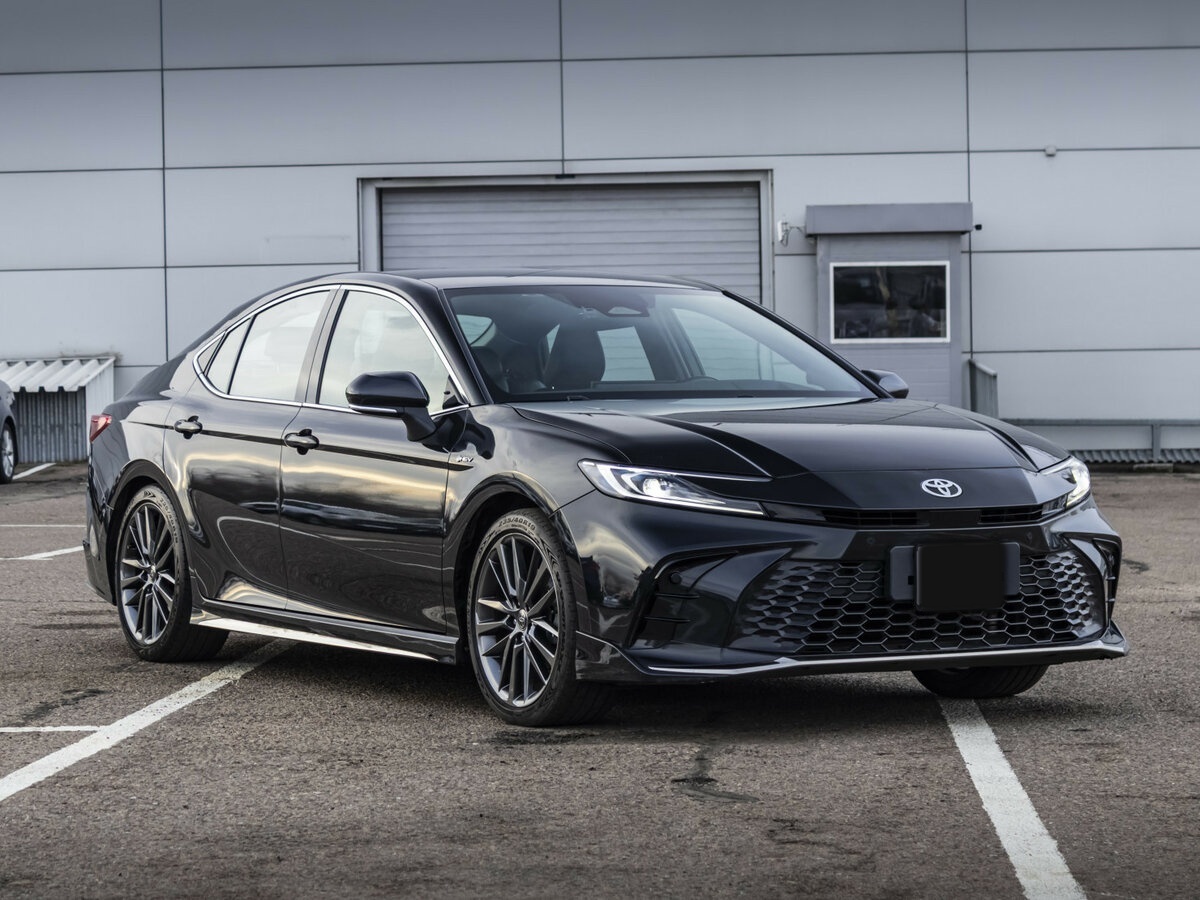 Toyota Camry с пробегом — 2024 год. Фото: #2