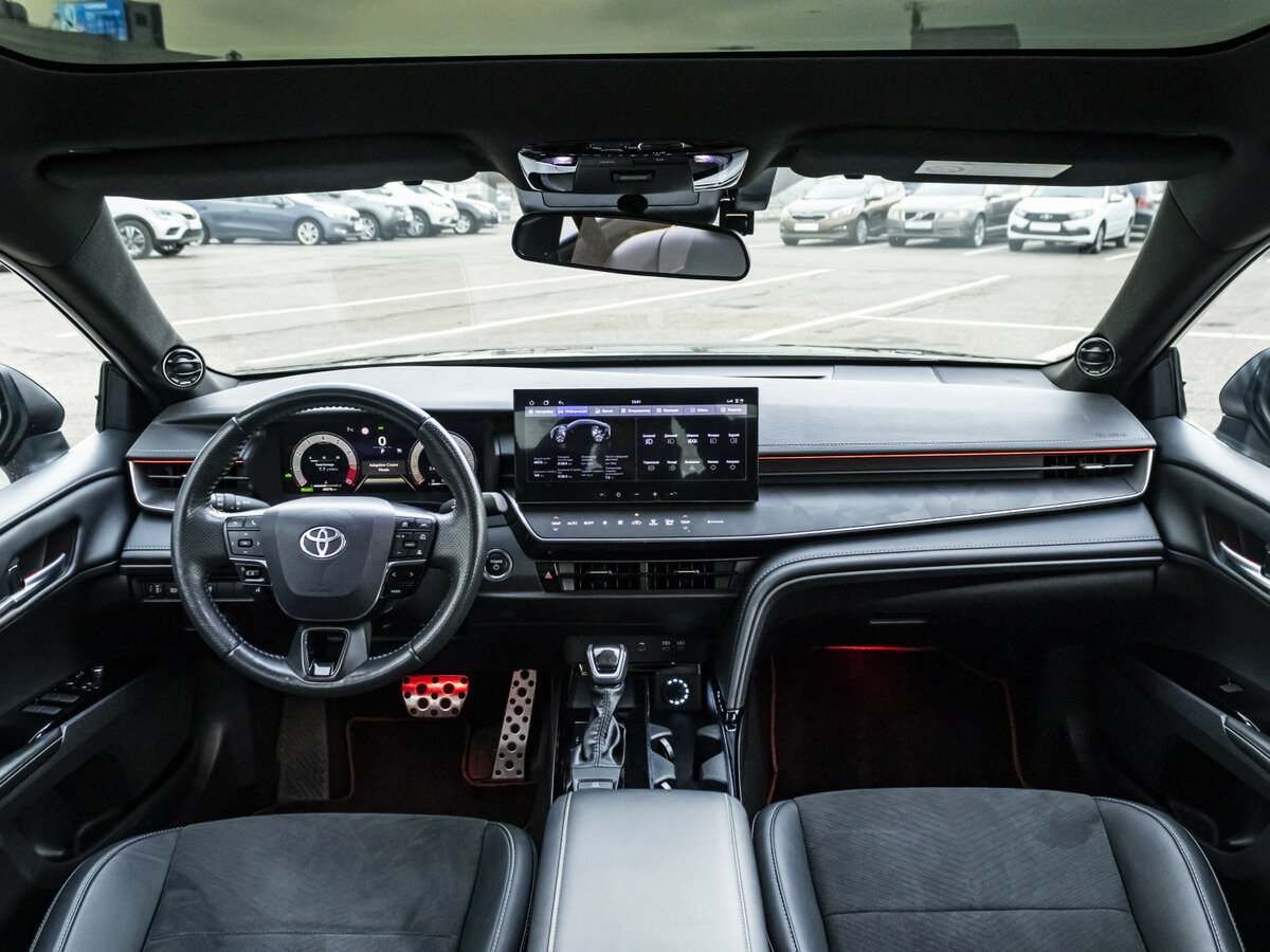 Toyota Camry с пробегом — 2024 год. Фото: #13