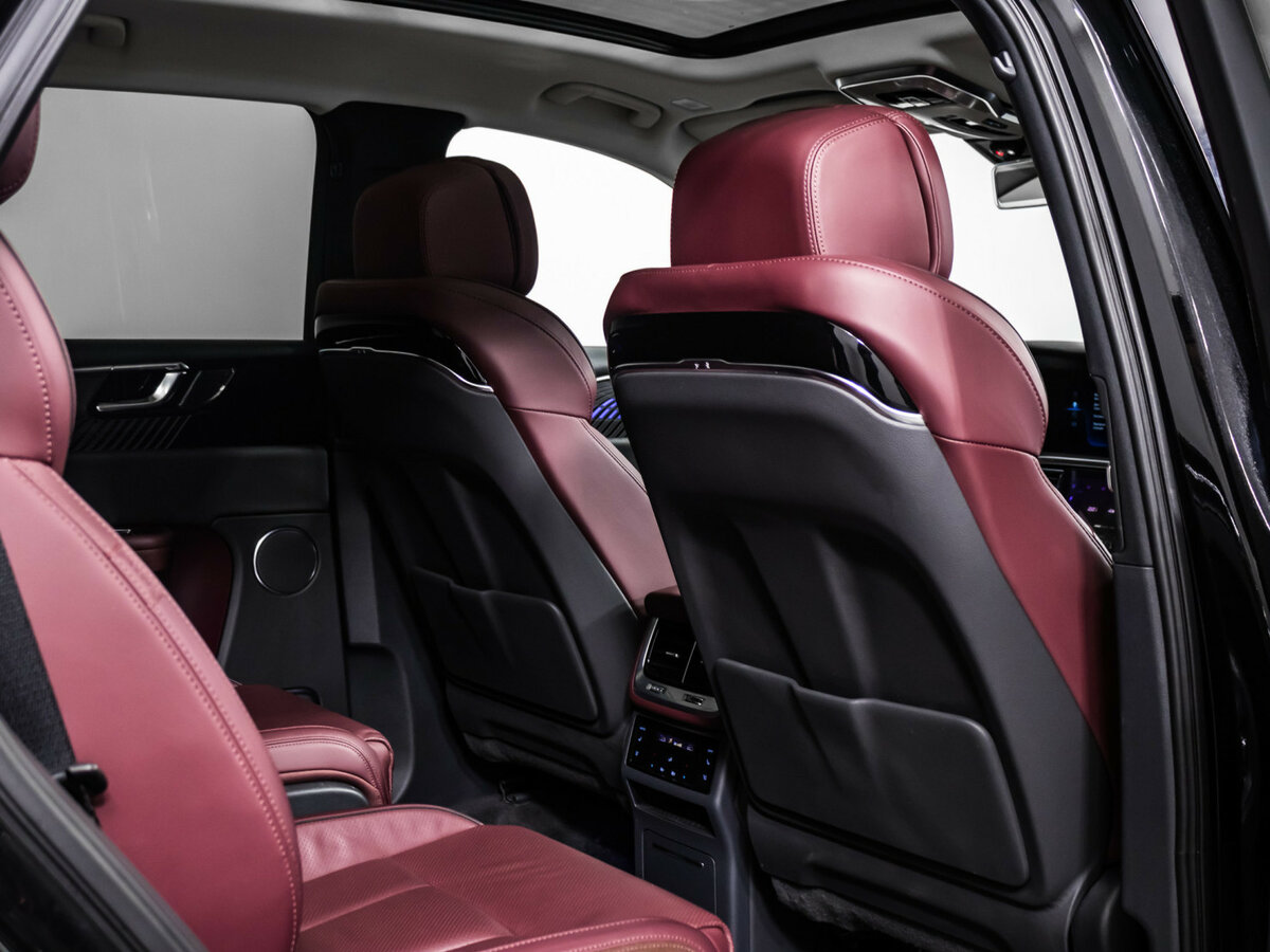 Hongqi E-HS9 с пробегом — 2021 год. Фото: #21