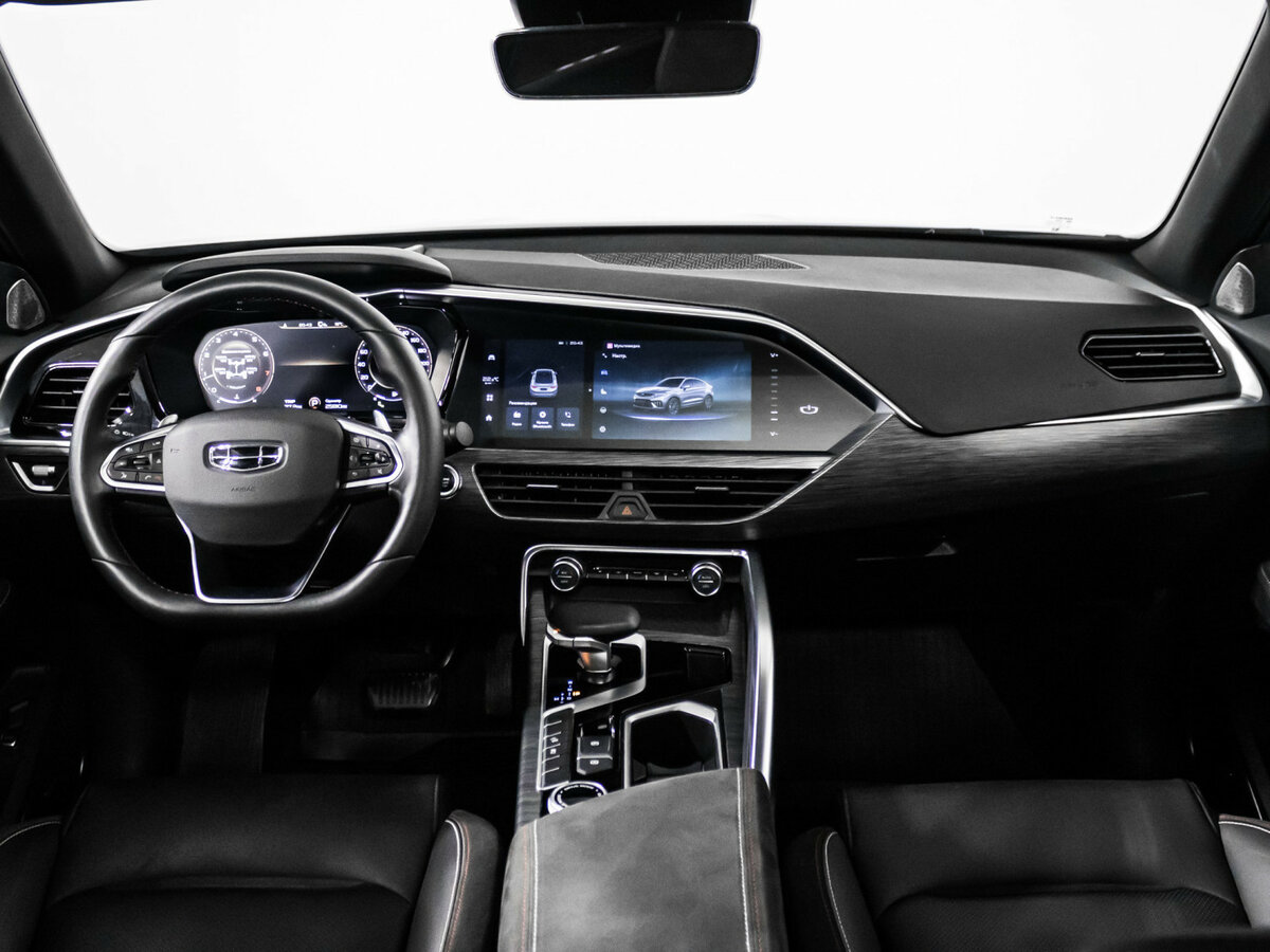 Geely Tugella с пробегом — 2024 год. Фото: #10