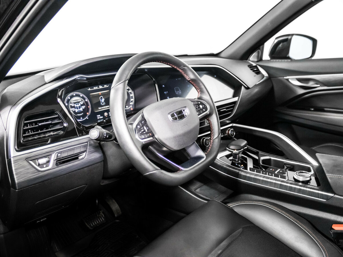 Geely Tugella с пробегом — 2024 год. Фото: #11