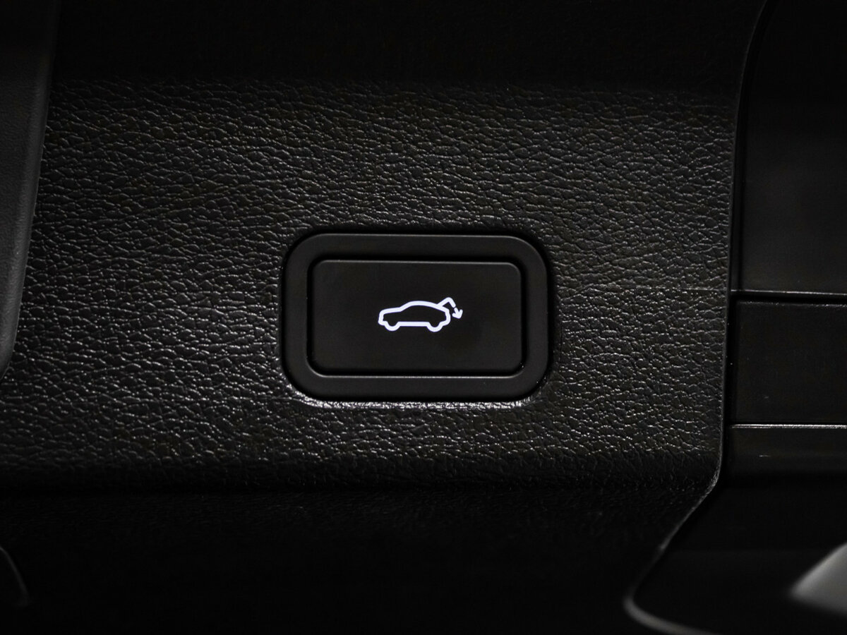 Geely Tugella с пробегом — 2024 год. Фото: #13