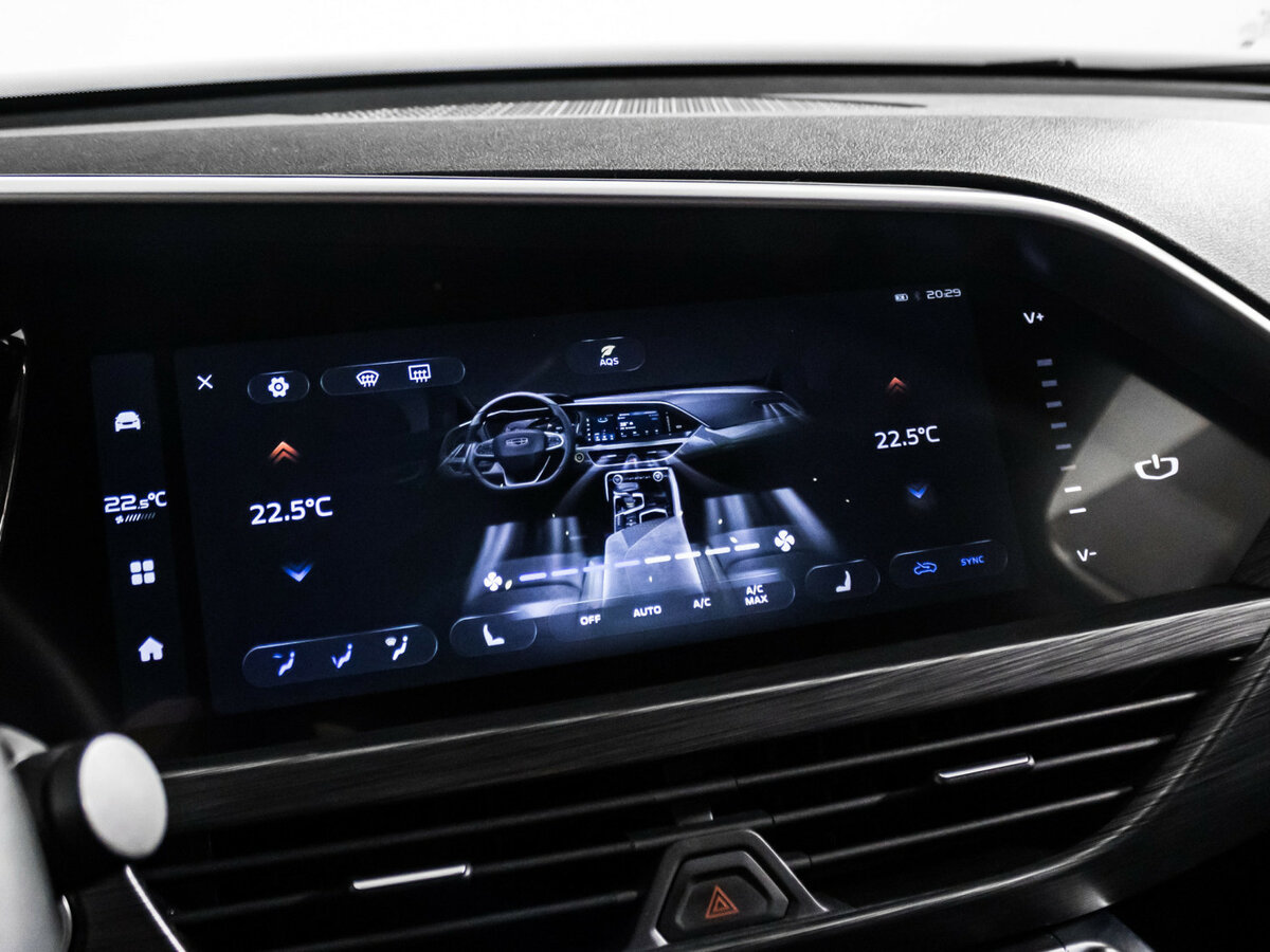 Geely Tugella с пробегом — 2024 год. Фото: #16