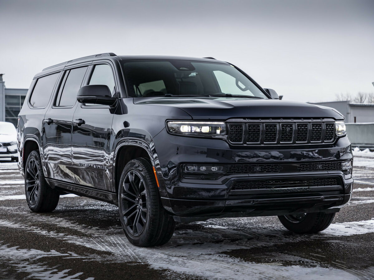 Jeep Wagoneer с пробегом — 2024 год. Фото: #2