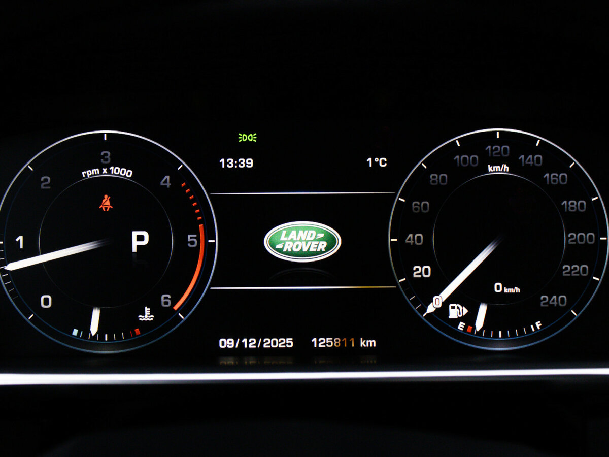 Land Rover Range Rover с пробегом — 2014 год. Фото: #9