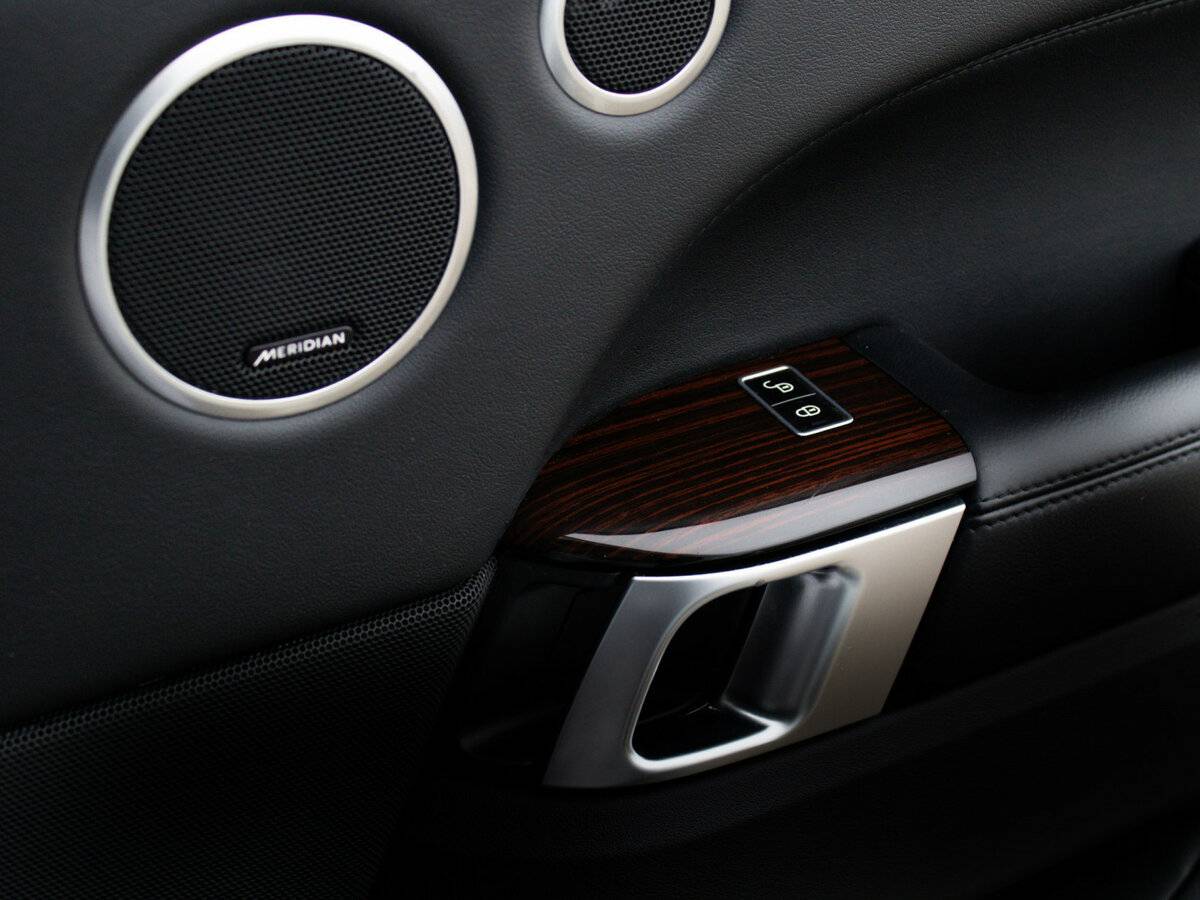 Land Rover Range Rover с пробегом — 2014 год. Фото: #15