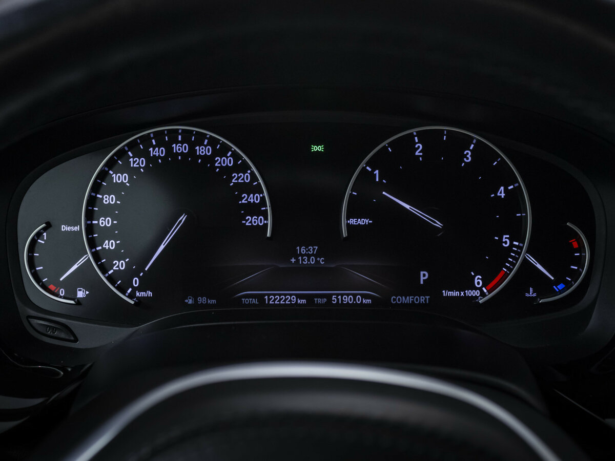 BMW 5 серии с пробегом — 2018 год. Фото: #10