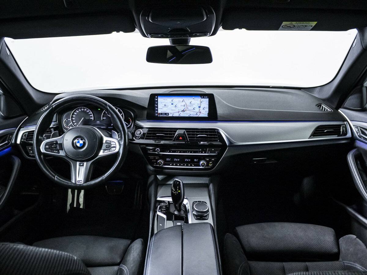 BMW 5 серии с пробегом — 2018 год. Фото: #11