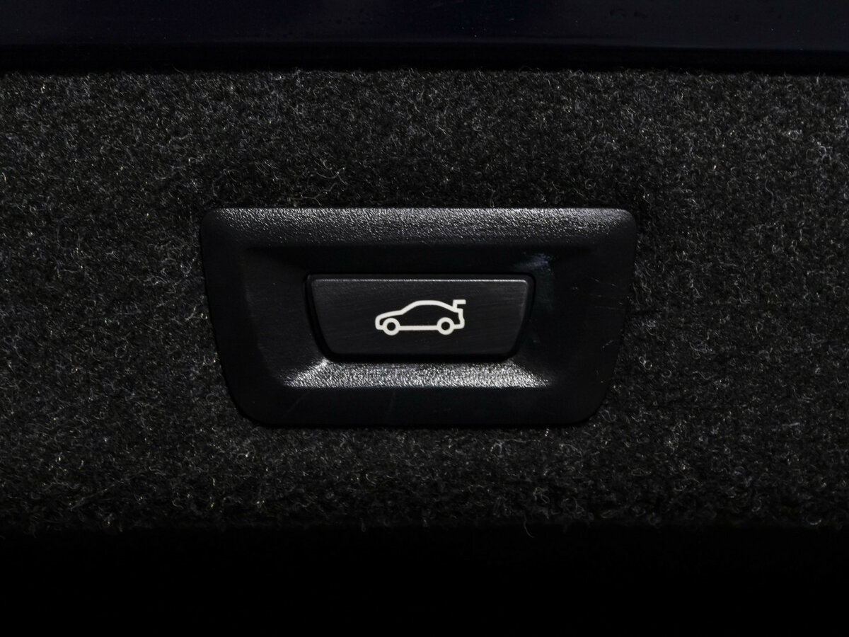 BMW 5 серии с пробегом — 2018 год. Фото: #18