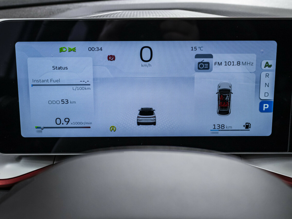 Geely Coolray с пробегом — 2024 год. Фото: #12