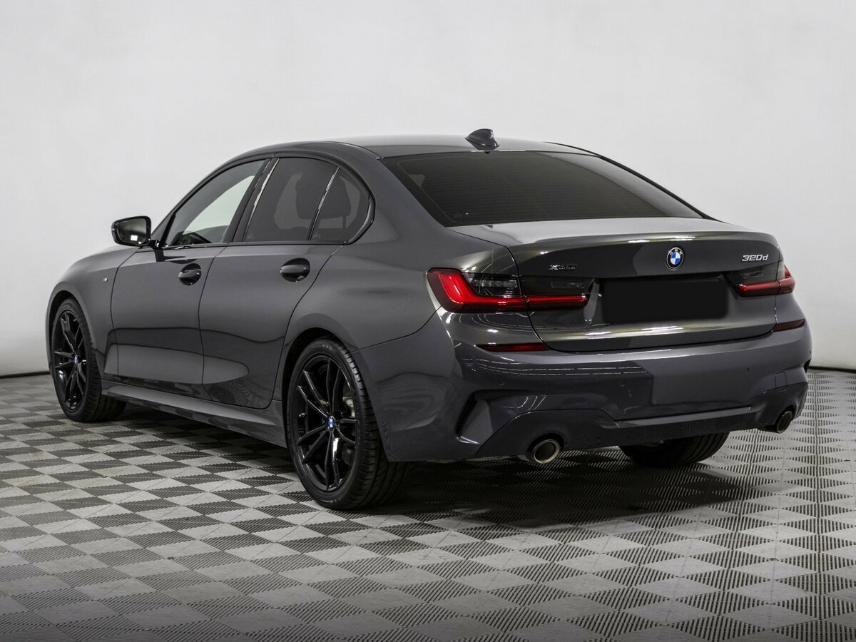 BMW 3 серии с пробегом — 2019 год. Фото: #6