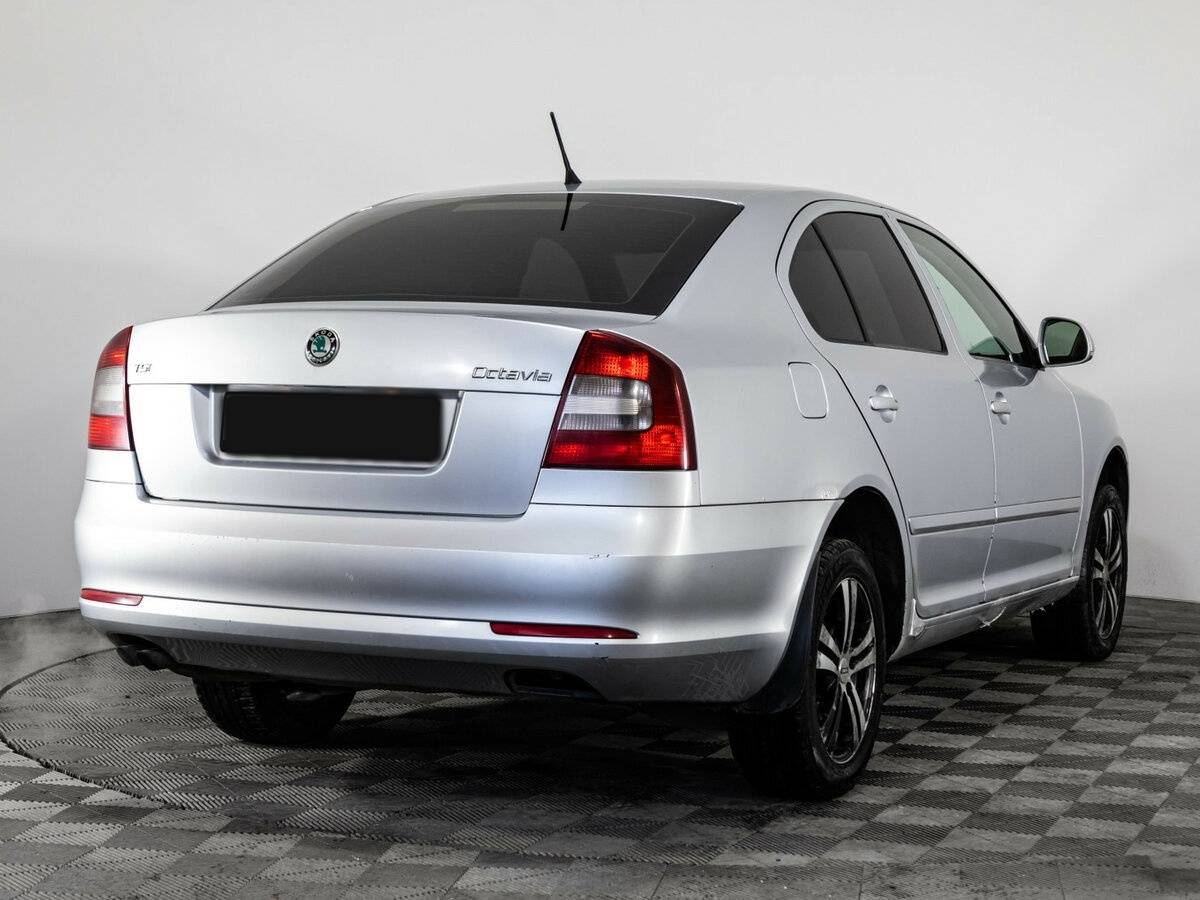 Skoda Octavia с пробегом — 2011 год. Фото: #3
